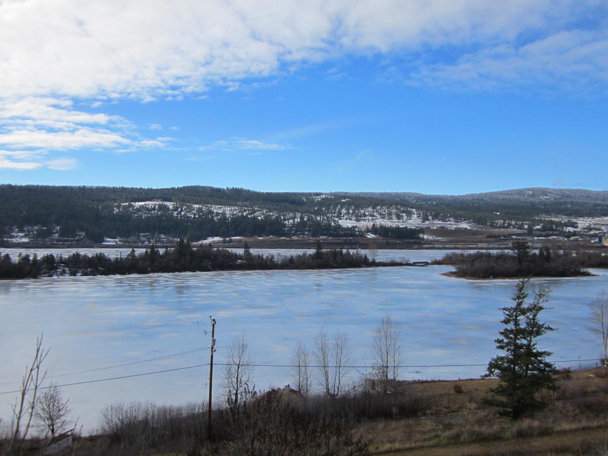 Valleyview Motel Williams Lake Bagian luar foto