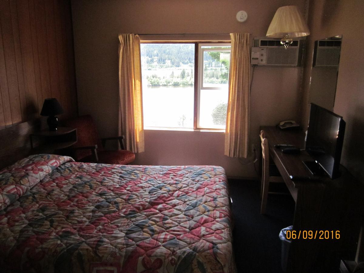Valleyview Motel Williams Lake Bagian luar foto