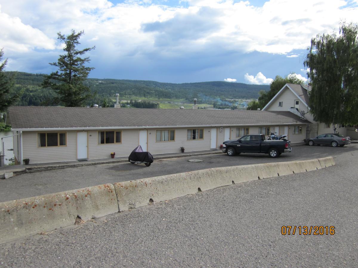 Valleyview Motel Williams Lake Bagian luar foto